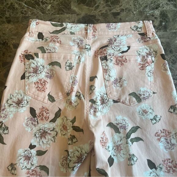 Gloria Vanderbilt Amanda Capri Jeans Missy Size 6 Pink Floral Print - Picture 12 of 13